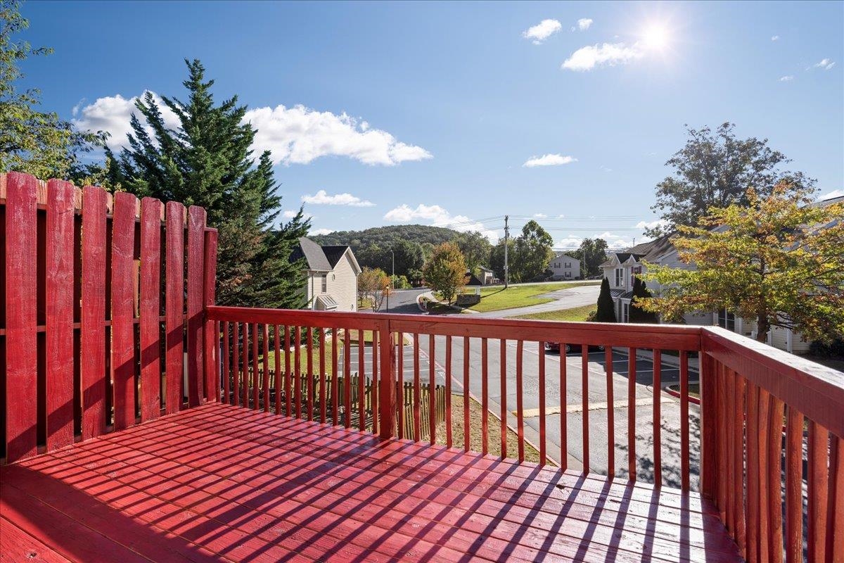 2387 KING ARTHURS CT, HARRISONBURG, Virginia 22801, 2 Bedrooms Bedrooms, ,2 BathroomsBathrooms,Residential,2387 KING ARTHURS CT,669749 MLS # 669749