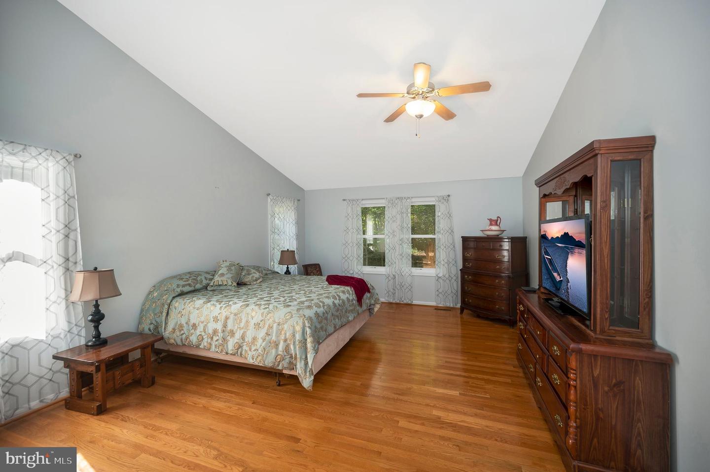 216 BATTLEFIELD RD, LOCUST GROVE, Virginia 22508, 4 Bedrooms Bedrooms, 11 Rooms Rooms,2 BathroomsBathrooms,Residential,For sale,216 BATTLEFIELD RD,VAOR2012244 MLS # VAOR2012244