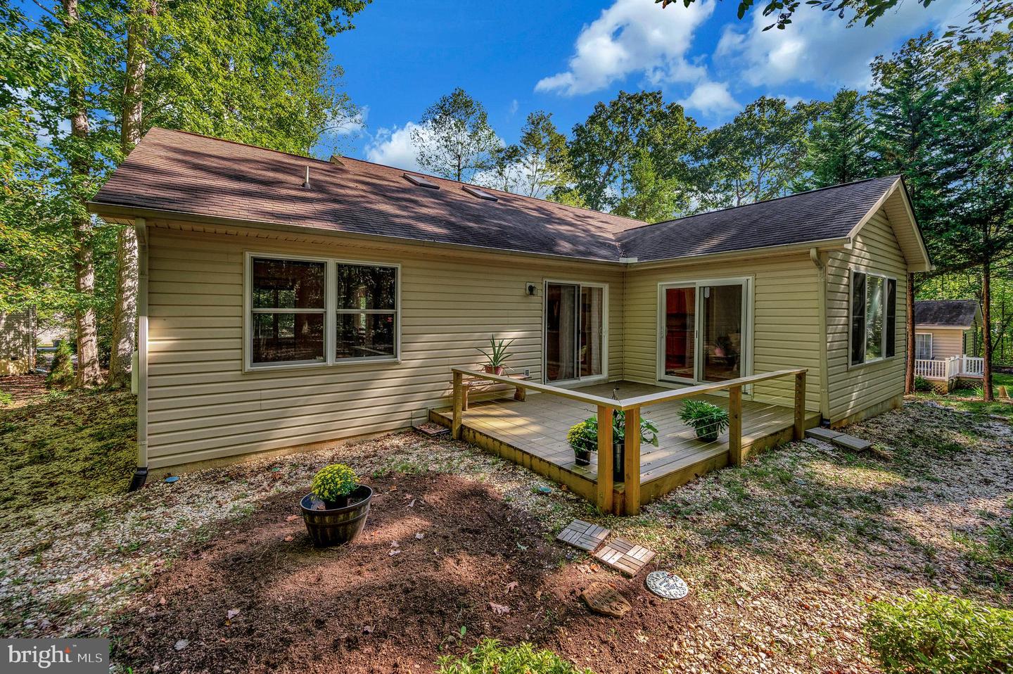 216 BATTLEFIELD RD, LOCUST GROVE, Virginia 22508, 4 Bedrooms Bedrooms, 11 Rooms Rooms,2 BathroomsBathrooms,Residential,For sale,216 BATTLEFIELD RD,VAOR2012244 MLS # VAOR2012244