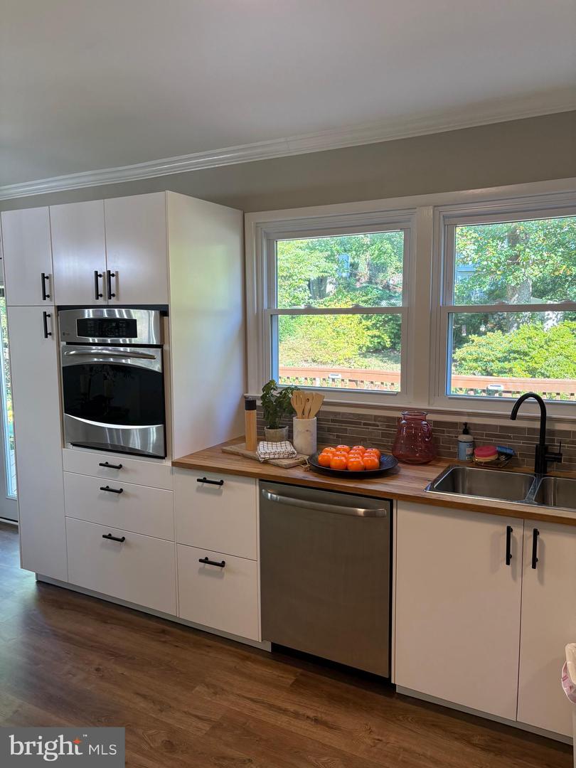 4401 PICKETT RD, FAIRFAX, Virginia 22032, 3 Bedrooms Bedrooms, ,2 BathroomsBathrooms,Residential,For sale,4401 PICKETT RD,VAFX2269124 MLS # VAFX2269124