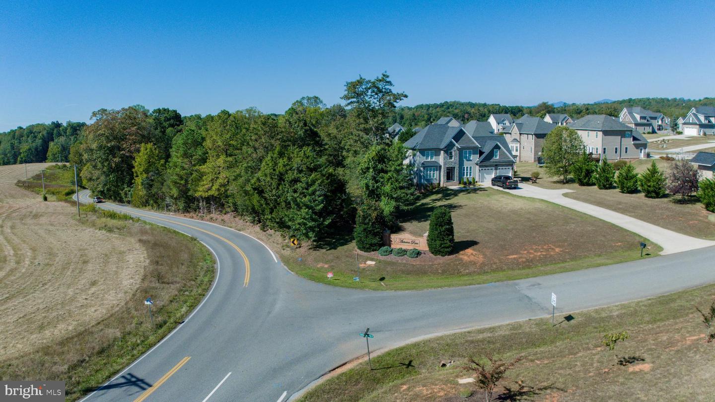 1079 HIGH OAKS DR, FOREST, Virginia 24551, 4 Bedrooms Bedrooms, ,3 BathroomsBathrooms,Residential,For sale,1079 HIGH OAKS DR,VABV2000254 MLS # VABV2000254