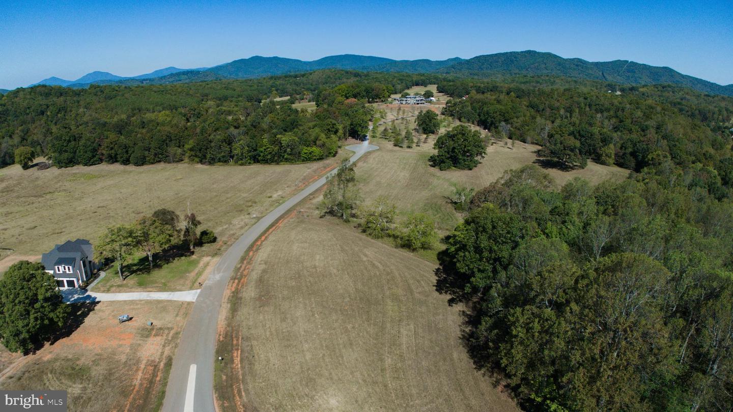 1079 HIGH OAKS DR, FOREST, Virginia 24551, 4 Bedrooms Bedrooms, ,3 BathroomsBathrooms,Residential,For sale,1079 HIGH OAKS DR,VABV2000254 MLS # VABV2000254