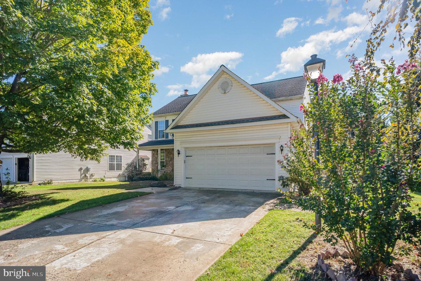 29 NEWBURY DR, STAFFORD, Virginia 22556, 5 Bedrooms Bedrooms, ,3 BathroomsBathrooms,Residential,For sale,29 NEWBURY DR,VAST2043136 MLS # VAST2043136 29 NEWBURY DR, STAFFORD, Virginia 22556, 5 Bedrooms Bedrooms, ,3 BathroomsBathrooms,Residential,For sale,29 NEWBURY DR,VAST2043136 MLS # VAST2043136