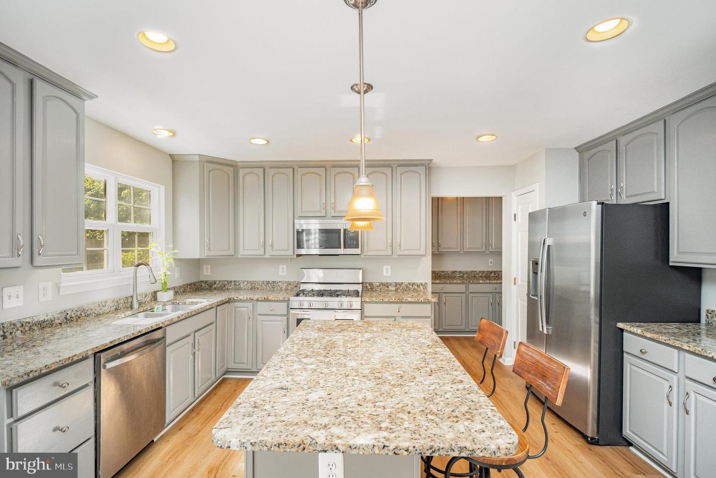 29 NEWBURY DR, STAFFORD, Virginia 22556, 5 Bedrooms Bedrooms, ,3 BathroomsBathrooms,Residential,For sale,29 NEWBURY DR,VAST2043136 MLS # VAST2043136