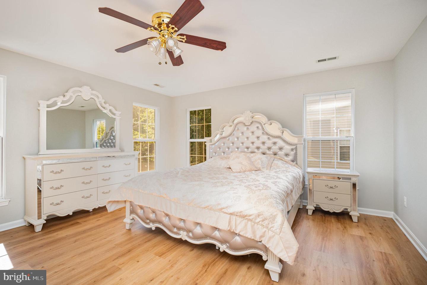 29 NEWBURY DR, STAFFORD, Virginia 22556, 5 Bedrooms Bedrooms, ,3 BathroomsBathrooms,Residential,For sale,29 NEWBURY DR,VAST2043136 MLS # VAST2043136