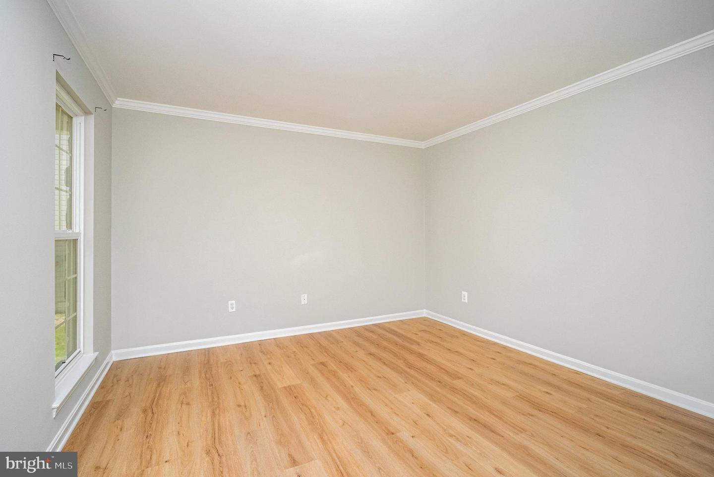 29 NEWBURY DR, STAFFORD, Virginia 22556, 5 Bedrooms Bedrooms, ,3 BathroomsBathrooms,Residential,For sale,29 NEWBURY DR,VAST2043136 MLS # VAST2043136