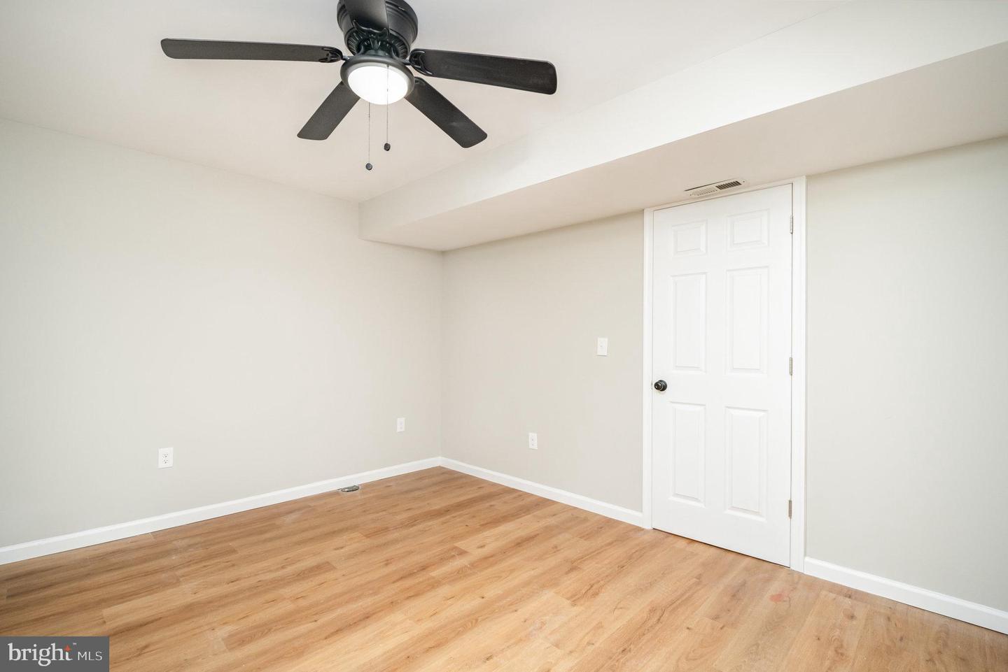 29 NEWBURY DR, STAFFORD, Virginia 22556, 5 Bedrooms Bedrooms, ,3 BathroomsBathrooms,Residential,For sale,29 NEWBURY DR,VAST2043136 MLS # VAST2043136