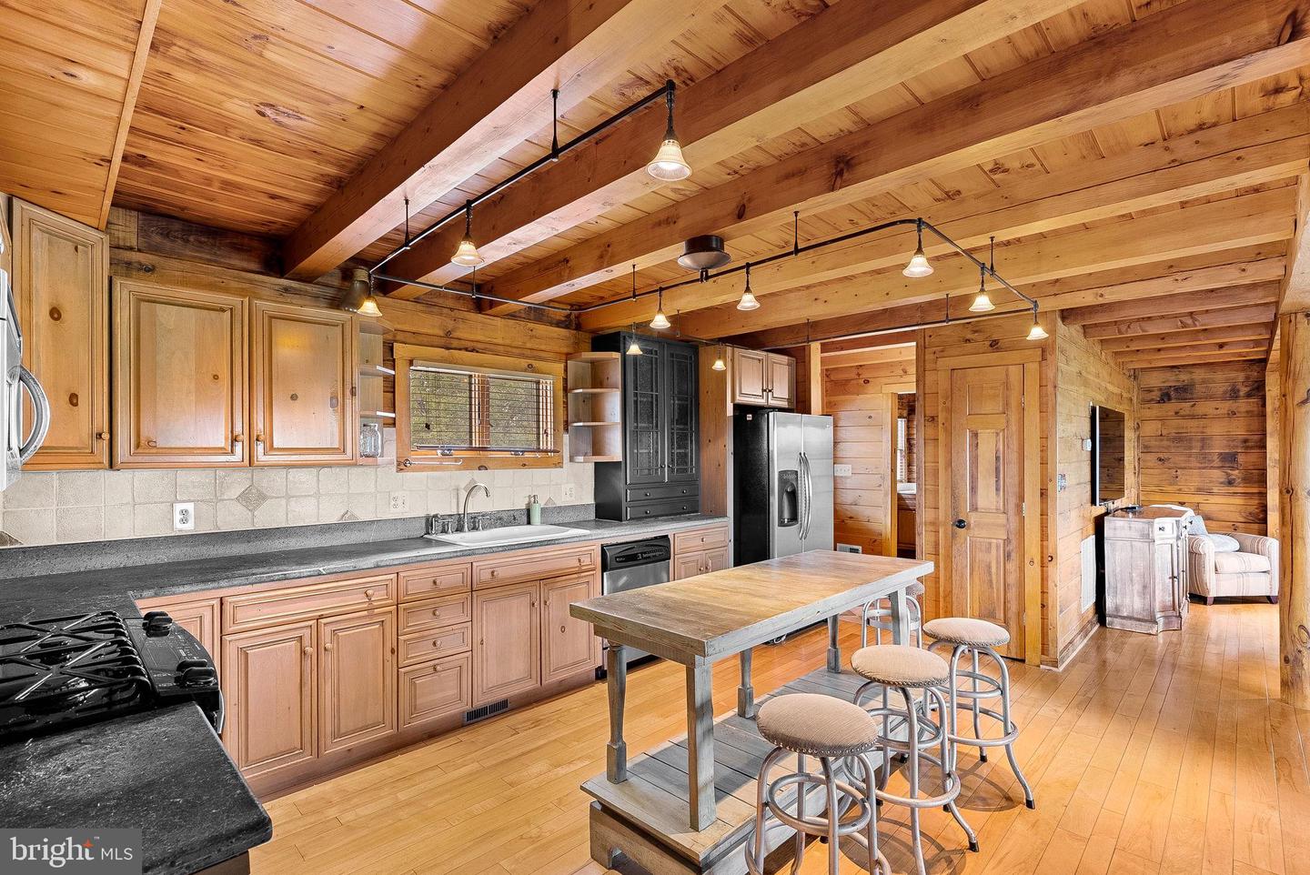 18837 TRINITY CHURCH RD, PURCELLVILLE, Virginia 20132, 3 Bedrooms Bedrooms, 11 Rooms Rooms,3 BathroomsBathrooms,Residential,For sale,18837 TRINITY CHURCH RD,VALO2108360 MLS # VALO2108360
