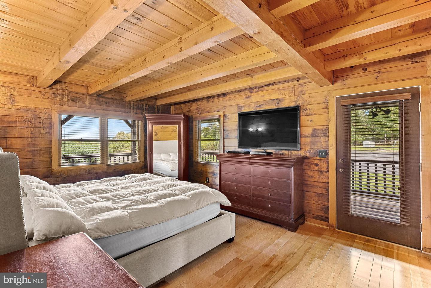18837 TRINITY CHURCH RD, PURCELLVILLE, Virginia 20132, 3 Bedrooms Bedrooms, 11 Rooms Rooms,3 BathroomsBathrooms,Residential,For sale,18837 TRINITY CHURCH RD,VALO2108360 MLS # VALO2108360
