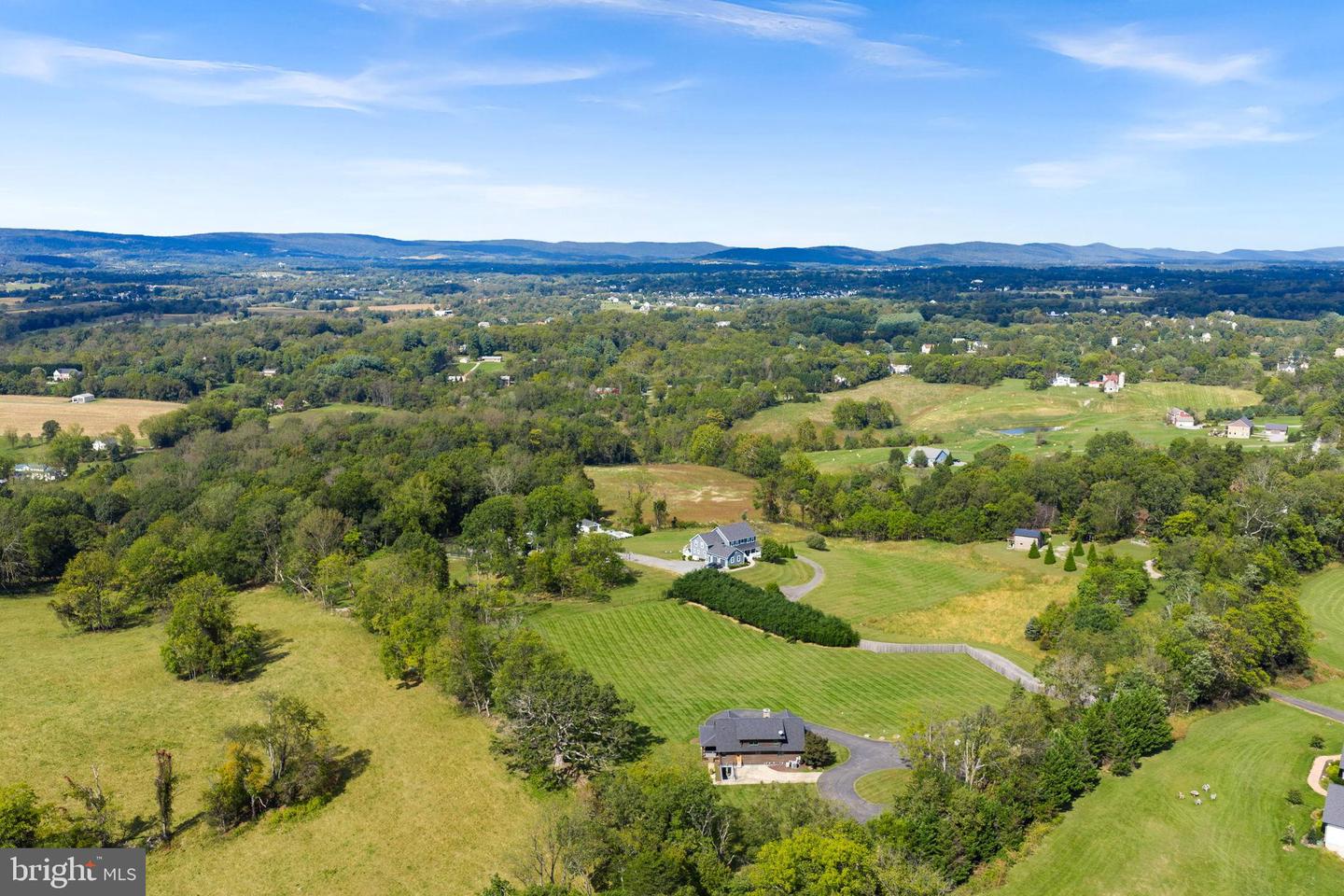 18837 TRINITY CHURCH RD, PURCELLVILLE, Virginia 20132, 3 Bedrooms Bedrooms, 11 Rooms Rooms,3 BathroomsBathrooms,Residential,For sale,18837 TRINITY CHURCH RD,VALO2108360 MLS # VALO2108360