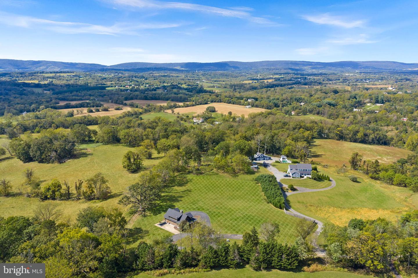 18837 TRINITY CHURCH RD, PURCELLVILLE, Virginia 20132, 3 Bedrooms Bedrooms, 11 Rooms Rooms,3 BathroomsBathrooms,Residential,For sale,18837 TRINITY CHURCH RD,VALO2108360 MLS # VALO2108360