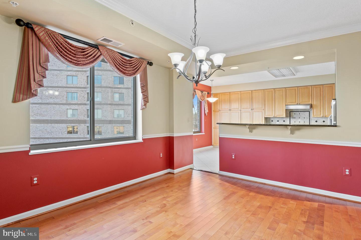 19355 CYPRESS RIDGE TER #406, LEESBURG, Virginia 20176, 3 Bedrooms Bedrooms, 7 Rooms Rooms,2 BathroomsBathrooms,Residential,For sale,19355 CYPRESS RIDGE TER #406,VALO2108364 MLS # VALO2108364