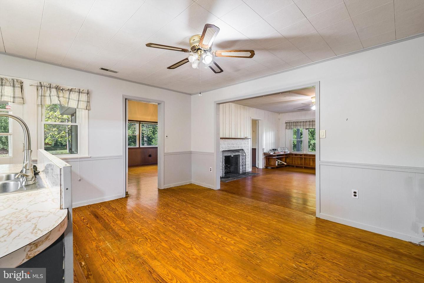 25 RINKER GATE, FORT VALLEY, Virginia 22652, 4 Bedrooms Bedrooms, ,2 BathroomsBathrooms,Residential,For sale,25 RINKER GATE,VASH2012728 MLS # VASH2012728