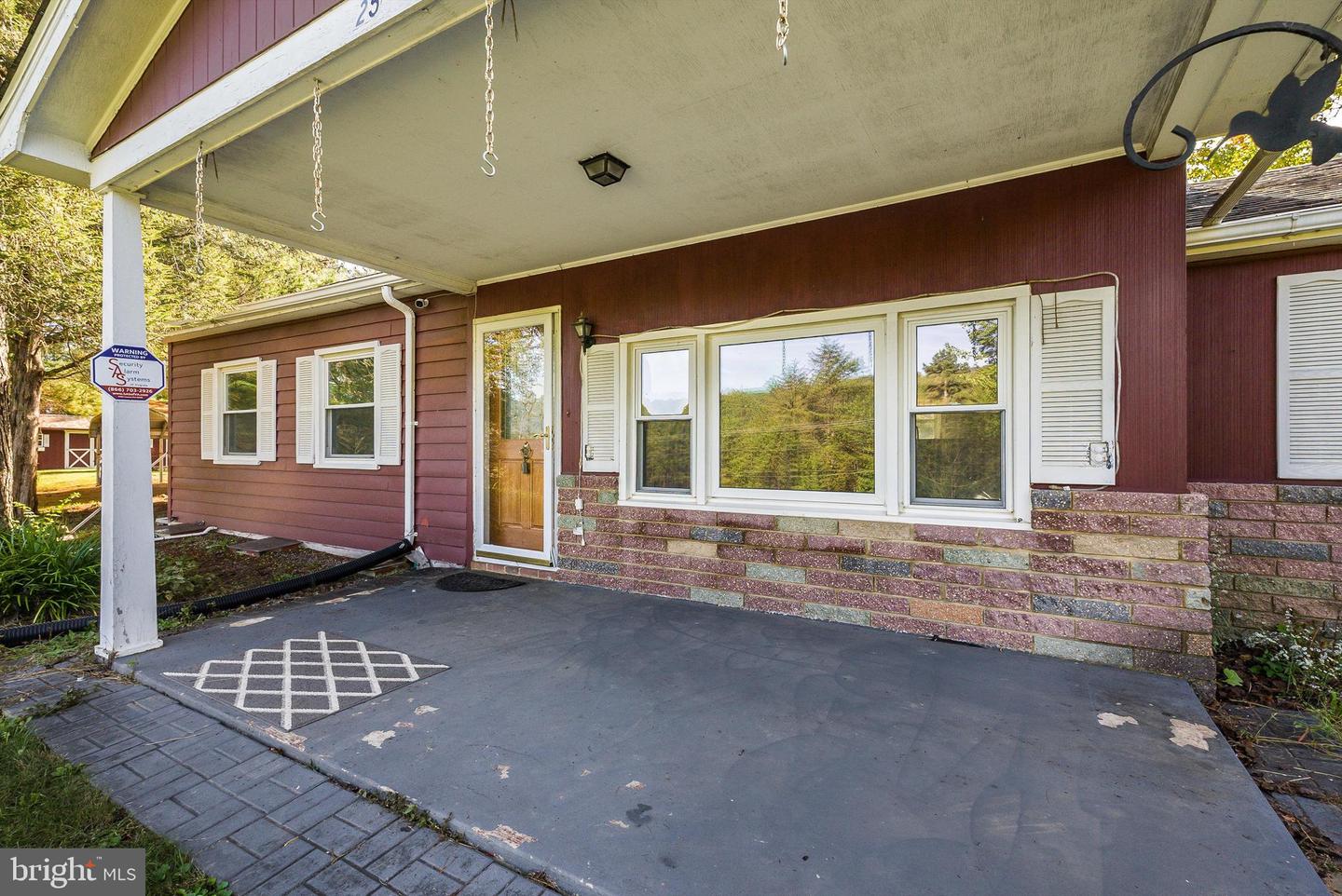 25 RINKER GATE, FORT VALLEY, Virginia 22652, 4 Bedrooms Bedrooms, ,2 BathroomsBathrooms,Residential,For sale,25 RINKER GATE,VASH2012728 MLS # VASH2012728