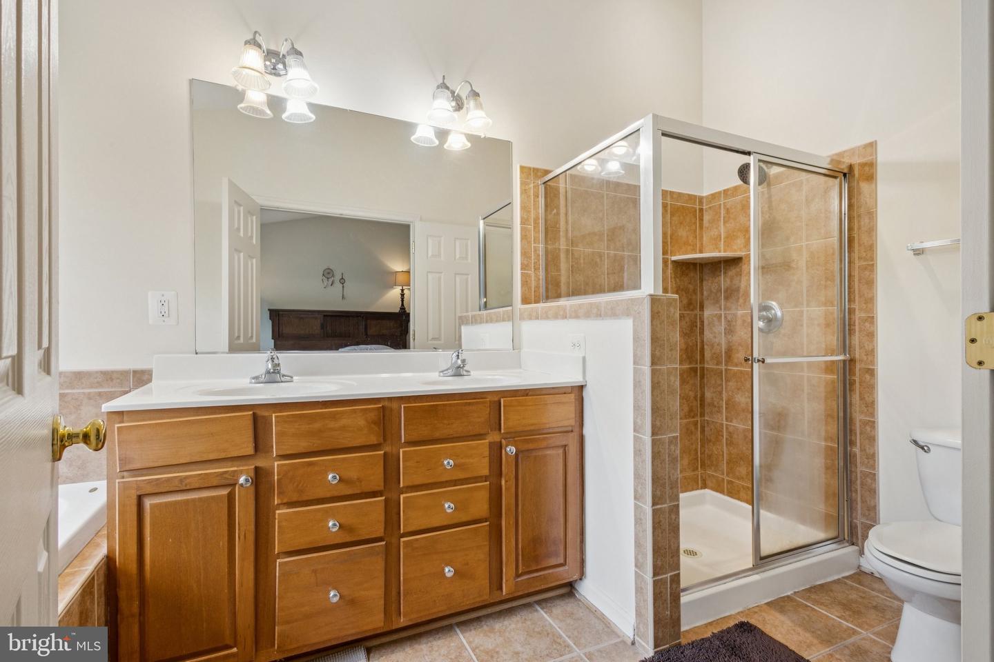 202 HEMLOCK DR, STAFFORD, Virginia 22554, 3 Bedrooms Bedrooms, ,3 BathroomsBathrooms,Residential,For sale,202 HEMLOCK DR,VAST2043324 MLS # VAST2043324