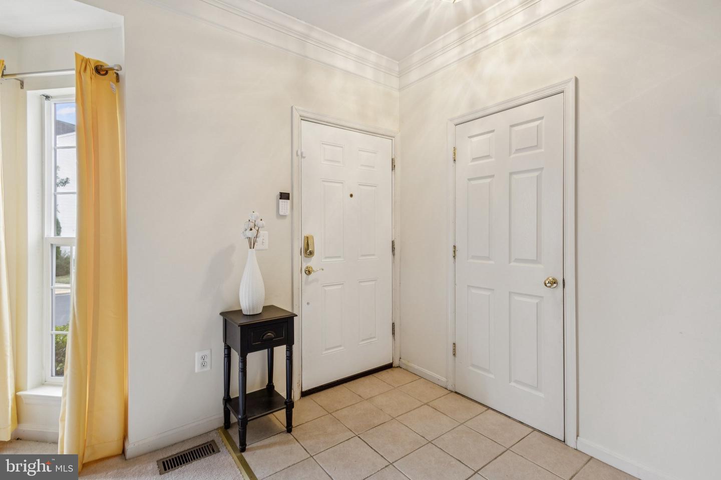 202 HEMLOCK DR, STAFFORD, Virginia 22554, 3 Bedrooms Bedrooms, ,3 BathroomsBathrooms,Residential,For sale,202 HEMLOCK DR,VAST2043324 MLS # VAST2043324