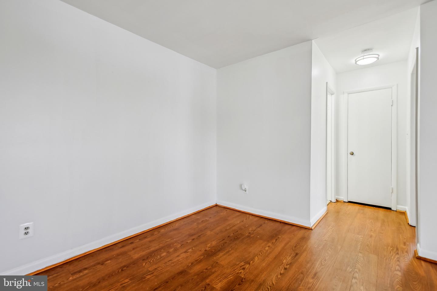 6441 RICHMOND HWY #102, ALEXANDRIA, Virginia 22306, 1 Bedroom Bedrooms, ,1 BathroomBathrooms,Residential,For sale,6441 RICHMOND HWY #102,VAFX2273120 MLS # VAFX2273120