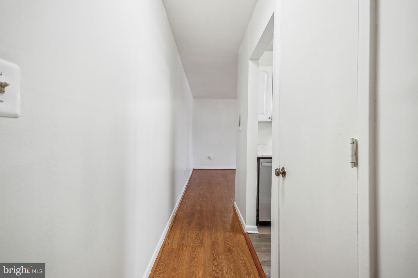 6441 RICHMOND HWY #102, ALEXANDRIA, Virginia 22306, 1 Bedroom Bedrooms, ,1 BathroomBathrooms,Residential,For sale,6441 RICHMOND HWY #102,VAFX2273120 MLS # VAFX2273120