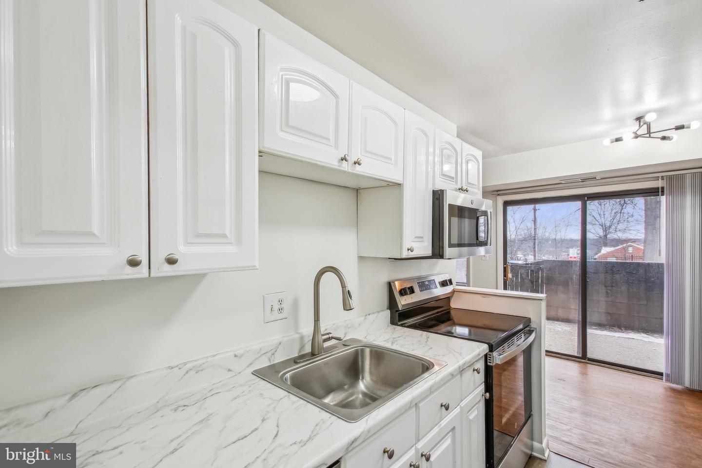 6441 RICHMOND HWY #102, ALEXANDRIA, Virginia 22306, 1 Bedroom Bedrooms, ,1 BathroomBathrooms,Residential,For sale,6441 RICHMOND HWY #102,VAFX2273120 MLS # VAFX2273120