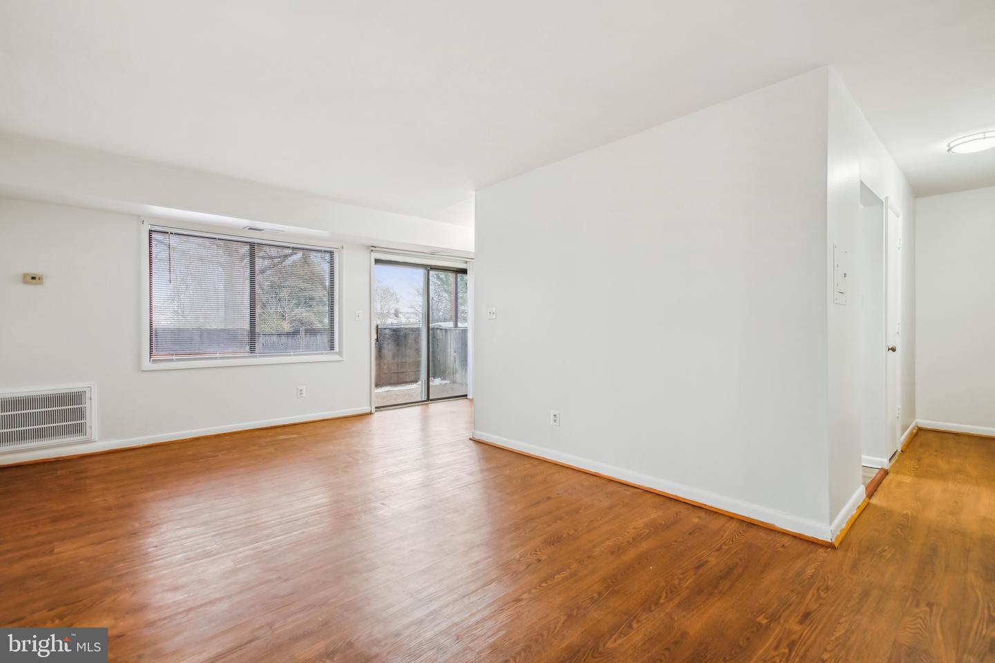 6441 RICHMOND HWY #102, ALEXANDRIA, Virginia 22306, 1 Bedroom Bedrooms, ,1 BathroomBathrooms,Residential,For sale,6441 RICHMOND HWY #102,VAFX2273120 MLS # VAFX2273120