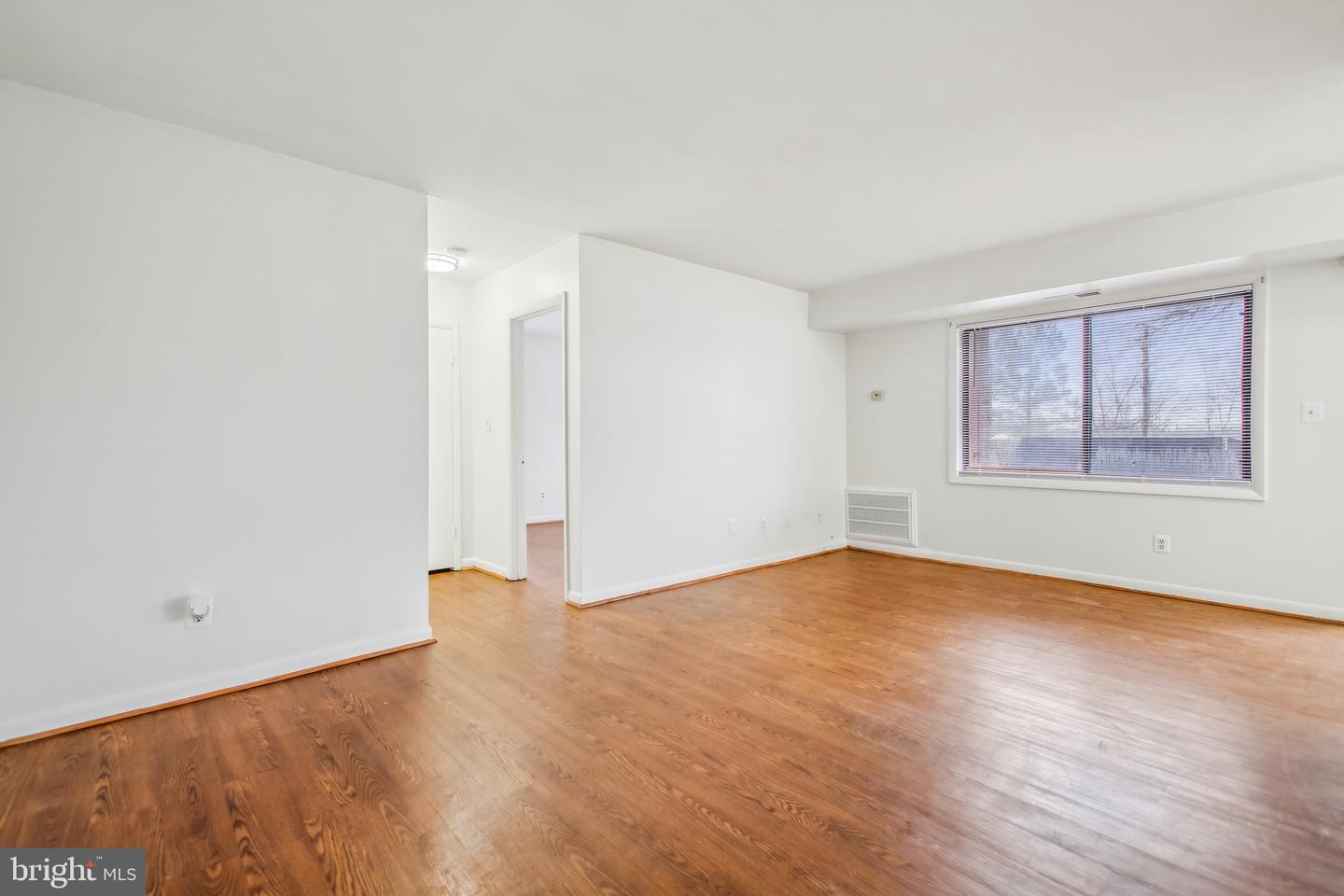 6441 RICHMOND HWY #102, ALEXANDRIA, Virginia 22306, 1 Bedroom Bedrooms, ,1 BathroomBathrooms,Residential,For sale,6441 RICHMOND HWY #102,VAFX2273120 MLS # VAFX2273120