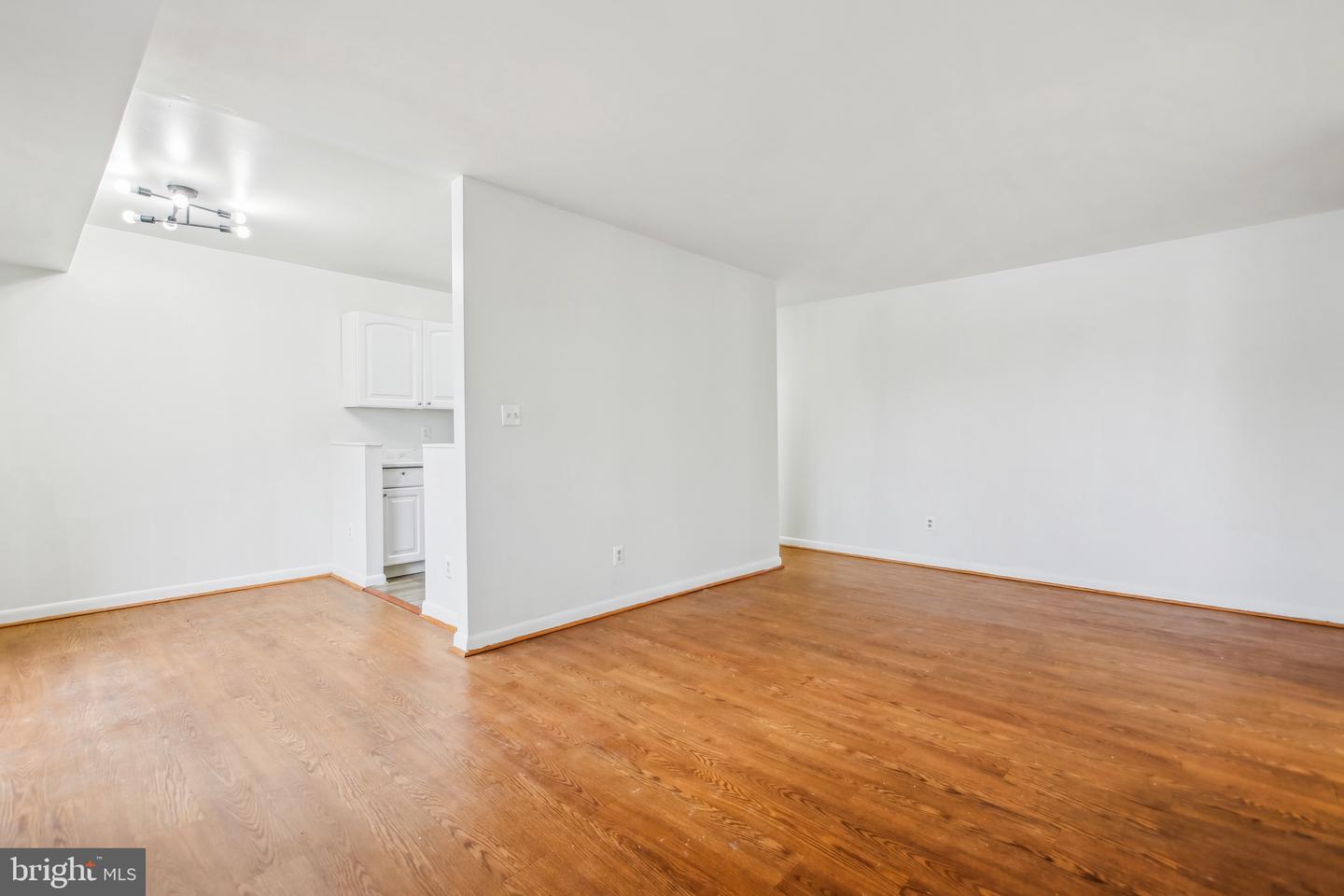 6441 RICHMOND HWY #102, ALEXANDRIA, Virginia 22306, 1 Bedroom Bedrooms, ,1 BathroomBathrooms,Residential,For sale,6441 RICHMOND HWY #102,VAFX2273120 MLS # VAFX2273120