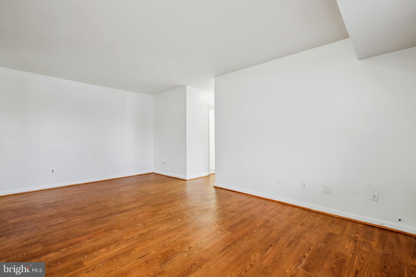 6441 RICHMOND HWY #102, ALEXANDRIA, Virginia 22306, 1 Bedroom Bedrooms, ,1 BathroomBathrooms,Residential,For sale,6441 RICHMOND HWY #102,VAFX2273120 MLS # VAFX2273120