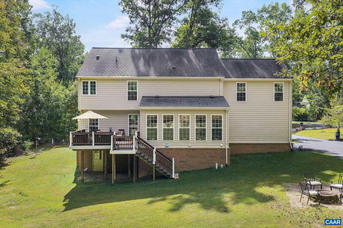 419 CARTER LN, LOUISA, Virginia 23093, 5 Bedrooms Bedrooms, ,3 BathroomsBathrooms,Residential,For sale,419 CARTER LN,669698 MLS # 669698