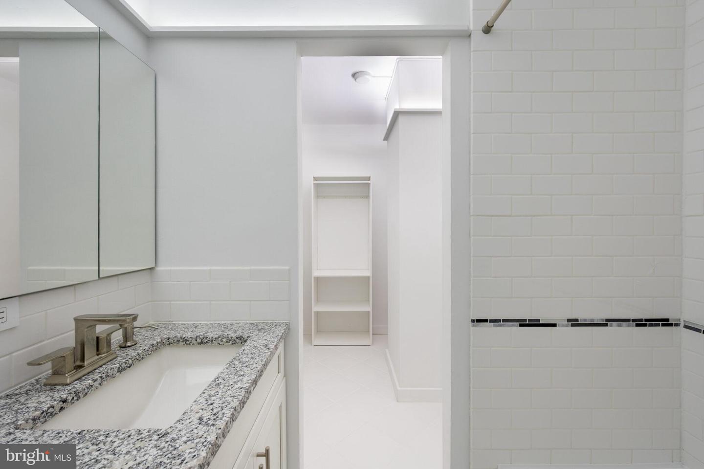 1011 ARLINGTON BLVD #424, ARLINGTON, Virginia 22209, ,1 BathroomBathrooms,Residential,For sale,1011 ARLINGTON BLVD #424,VAAR2064644 MLS # VAAR2064644
