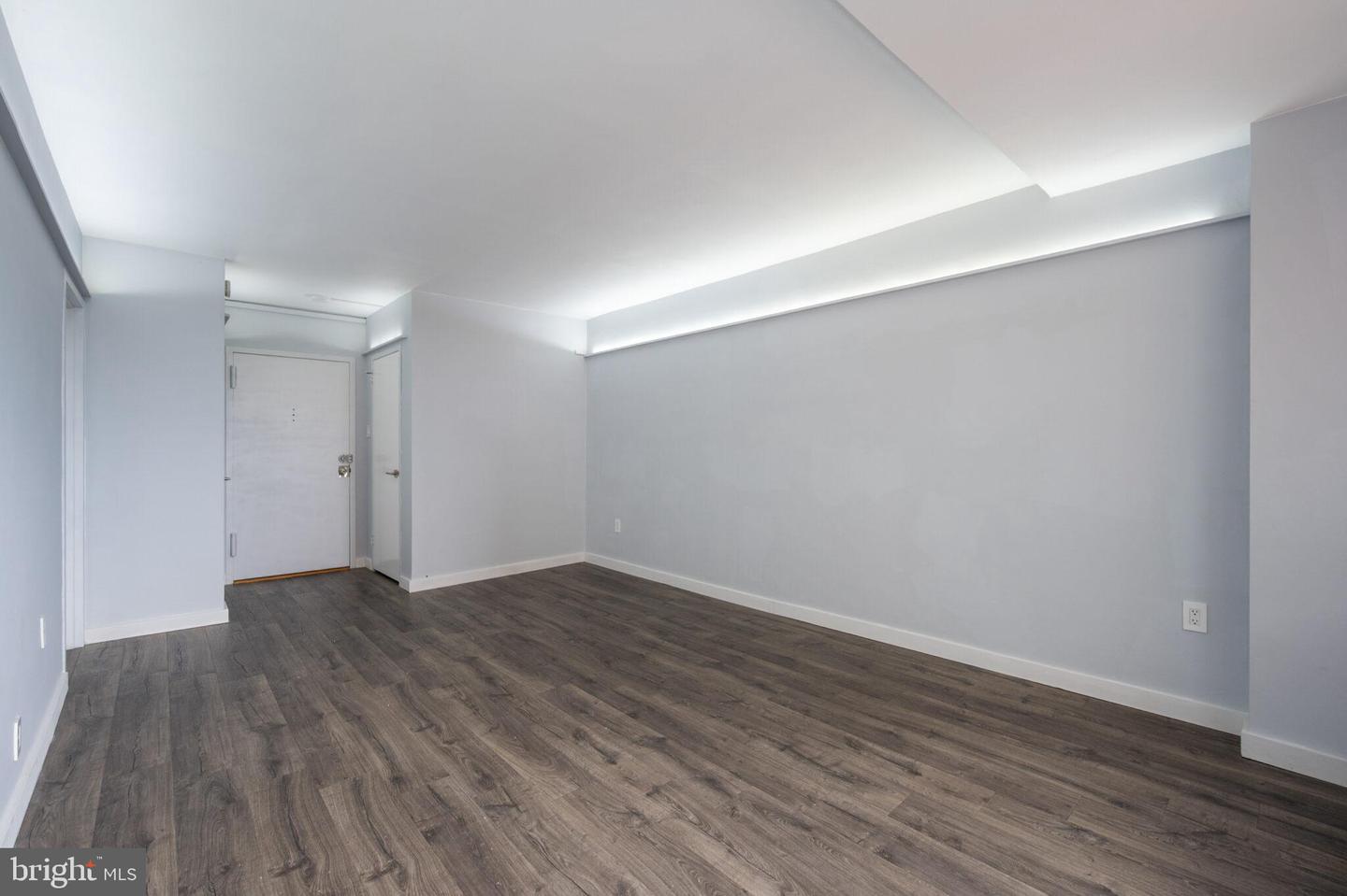 1011 ARLINGTON BLVD #424, ARLINGTON, Virginia 22209, ,1 BathroomBathrooms,Residential,For sale,1011 ARLINGTON BLVD #424,VAAR2064644 MLS # VAAR2064644