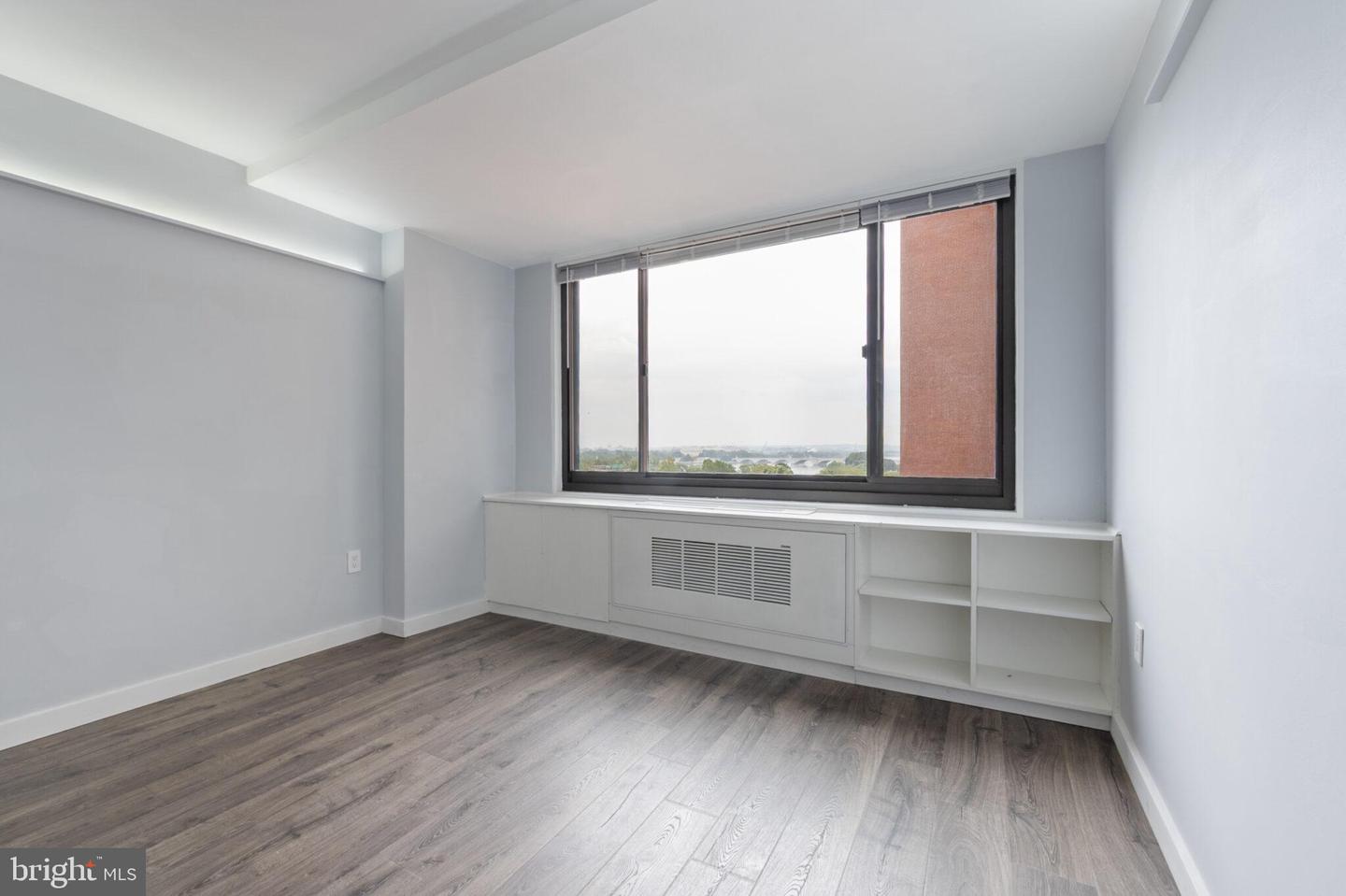 1011 ARLINGTON BLVD #424, ARLINGTON, Virginia 22209, ,1 BathroomBathrooms,Residential,For sale,1011 ARLINGTON BLVD #424,VAAR2064644 MLS # VAAR2064644