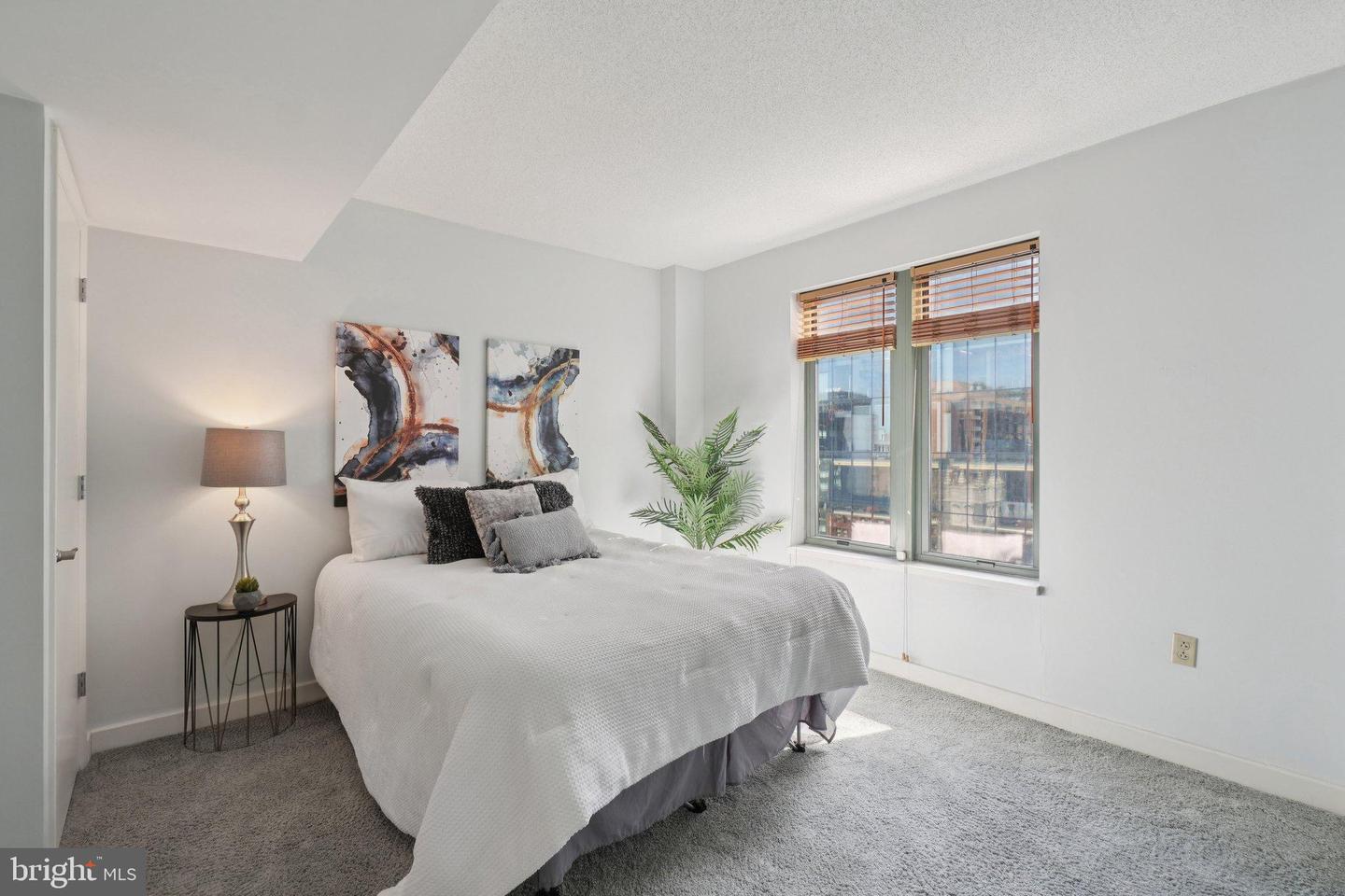 1150 K ST NW #1111, WASHINGTON, District Of Columbia 20005, 2 Bedrooms Bedrooms, 6 Rooms Rooms,2 BathroomsBathrooms,Residential,For sale,1150 K ST NW #1111,DCDC2225872 MLS # DCDC2225872