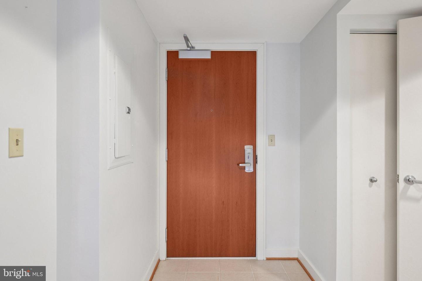 1150 K ST NW #1111, WASHINGTON, District Of Columbia 20005, 2 Bedrooms Bedrooms, 6 Rooms Rooms,2 BathroomsBathrooms,Residential,For sale,1150 K ST NW #1111,DCDC2225872 MLS # DCDC2225872