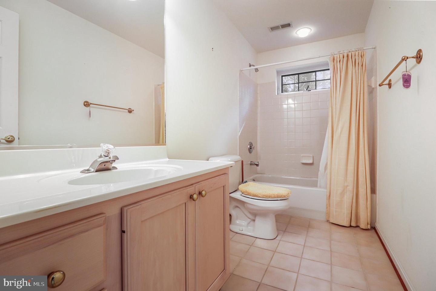 15606 CEDAR TREE CT, MINERAL, Virginia 23117, 4 Bedrooms Bedrooms, ,4 BathroomsBathrooms,Residential,For sale,15606 CEDAR TREE CT,VASP2036758 MLS # VASP2036758
