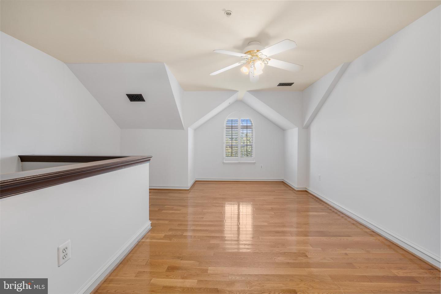 5127 GARDNER DR, ALEXANDRIA, Virginia 22304, 3 Bedrooms Bedrooms, ,2 BathroomsBathrooms,Residential,For sale,5127 GARDNER DR,VAAX2050612 MLS # VAAX2050612