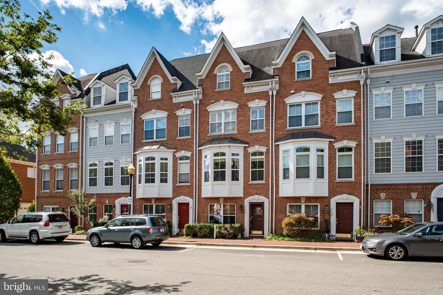 5127 GARDNER DR, ALEXANDRIA, Virginia 22304, 3 Bedrooms Bedrooms, ,2 BathroomsBathrooms,Residential,For sale,5127 GARDNER DR,VAAX2050612 MLS # VAAX2050612