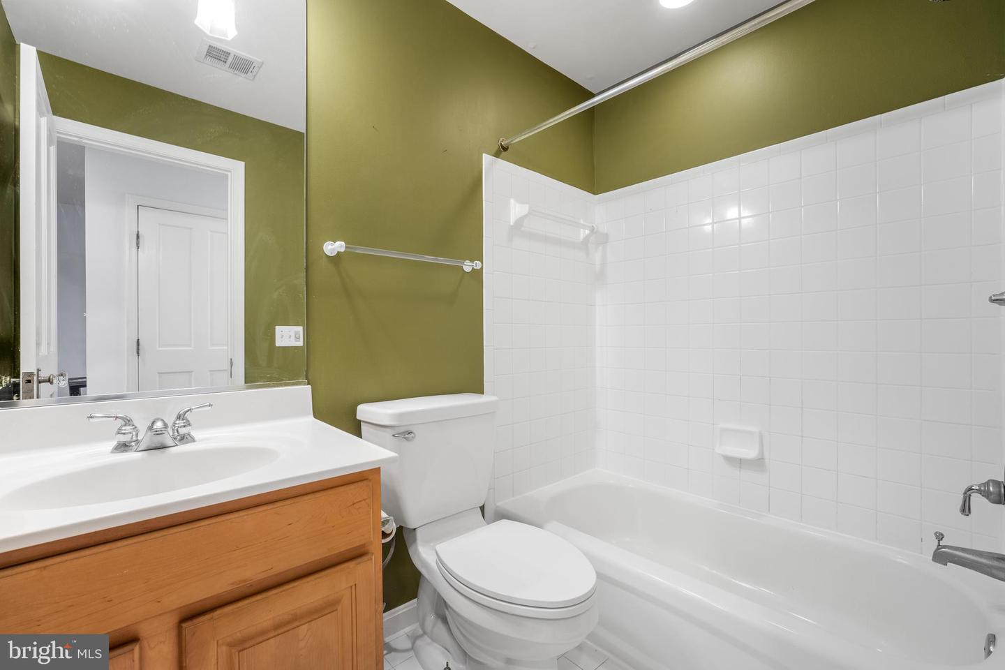 5127 GARDNER DR, ALEXANDRIA, Virginia 22304, 3 Bedrooms Bedrooms, ,2 BathroomsBathrooms,Residential,For sale,5127 GARDNER DR,VAAX2050612 MLS # VAAX2050612