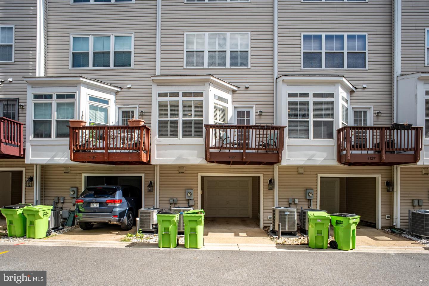 5127 GARDNER DR, ALEXANDRIA, Virginia 22304, 3 Bedrooms Bedrooms, ,2 BathroomsBathrooms,Residential,For sale,5127 GARDNER DR,VAAX2050612 MLS # VAAX2050612