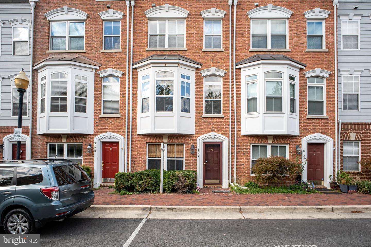 5127 GARDNER DR, ALEXANDRIA, Virginia 22304, 3 Bedrooms Bedrooms, ,2 BathroomsBathrooms,Residential,For sale,5127 GARDNER DR,VAAX2050612 MLS # VAAX2050612