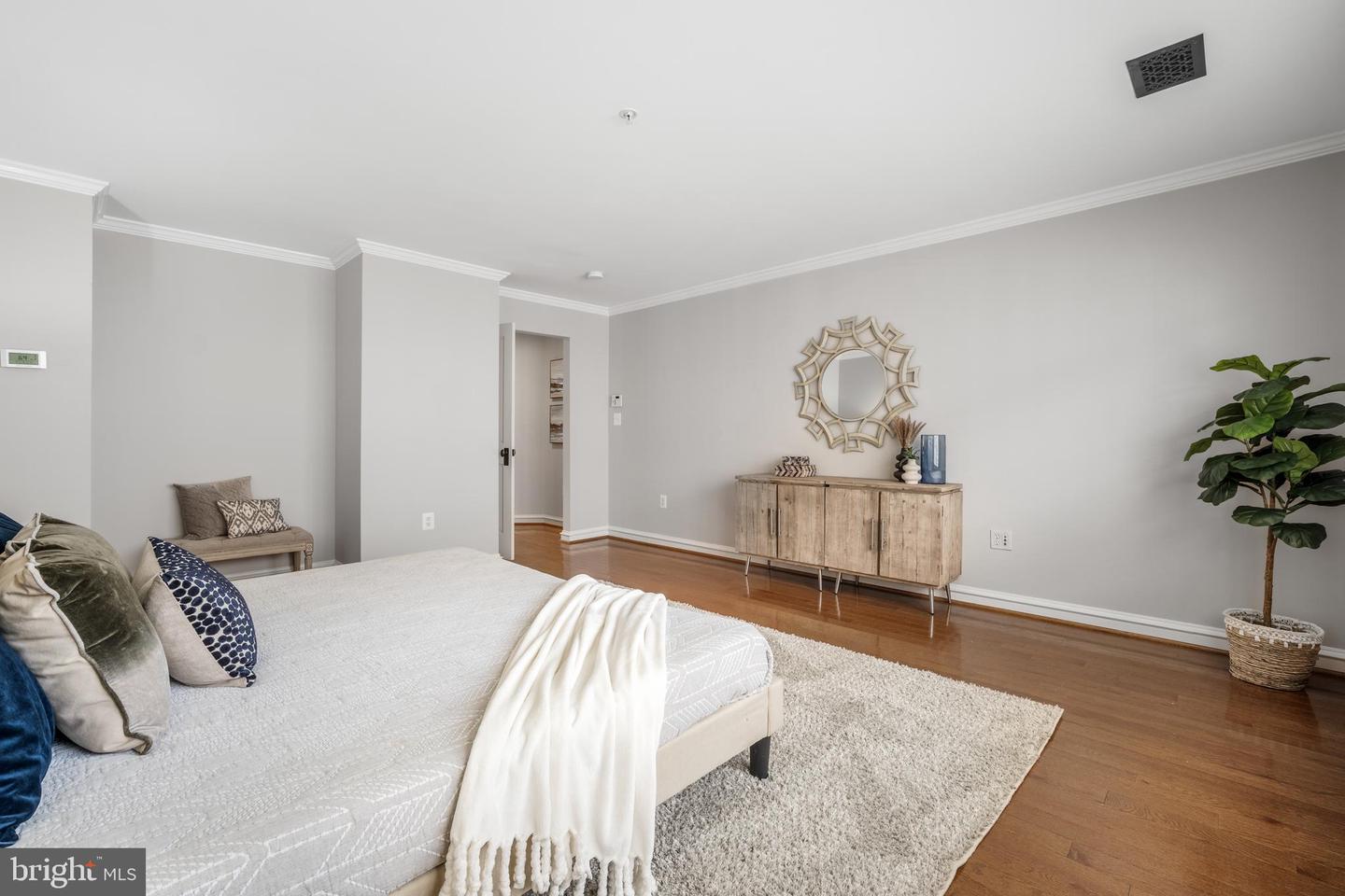 5127 GARDNER DR, ALEXANDRIA, Virginia 22304, 3 Bedrooms Bedrooms, ,2 BathroomsBathrooms,Residential,For sale,5127 GARDNER DR,VAAX2050612 MLS # VAAX2050612