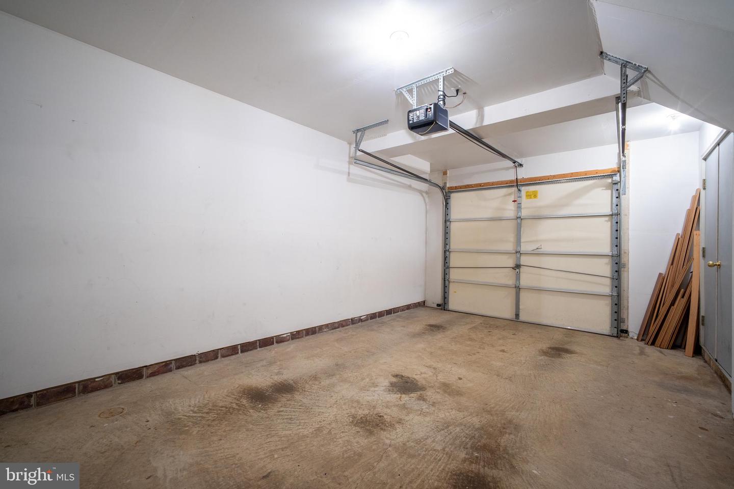 5127 GARDNER DR, ALEXANDRIA, Virginia 22304, 3 Bedrooms Bedrooms, ,2 BathroomsBathrooms,Residential,For sale,5127 GARDNER DR,VAAX2050612 MLS # VAAX2050612