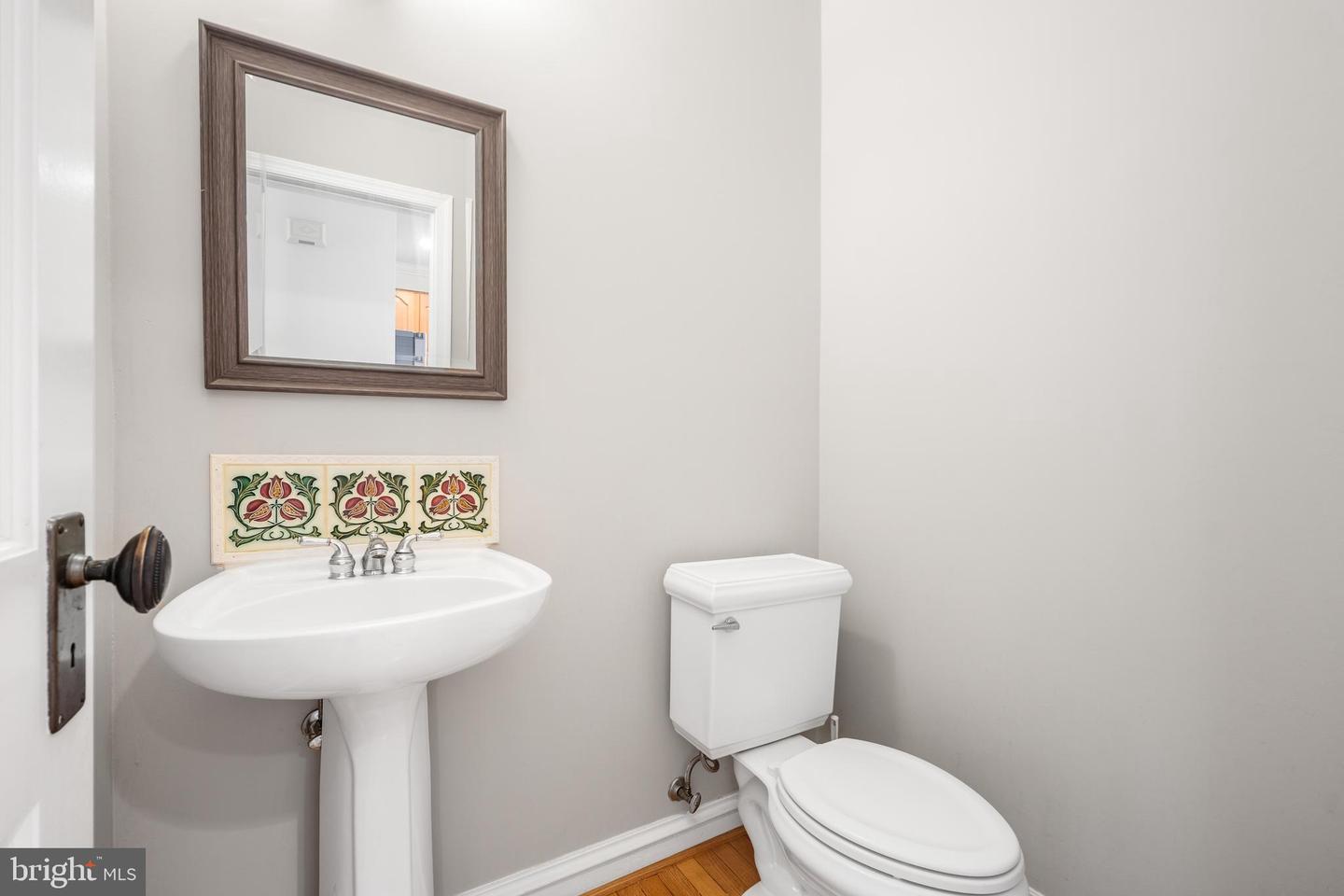 5127 GARDNER DR, ALEXANDRIA, Virginia 22304, 3 Bedrooms Bedrooms, ,2 BathroomsBathrooms,Residential,For sale,5127 GARDNER DR,VAAX2050612 MLS # VAAX2050612