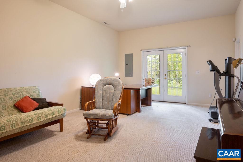 1105 SAINT CHARLES CT, CHARLOTTESVILLE, Virginia 22901, 3 Bedrooms Bedrooms, ,3 BathroomsBathrooms,Residential,For sale,1105 SAINT CHARLES CT,669750 MLS # 669750