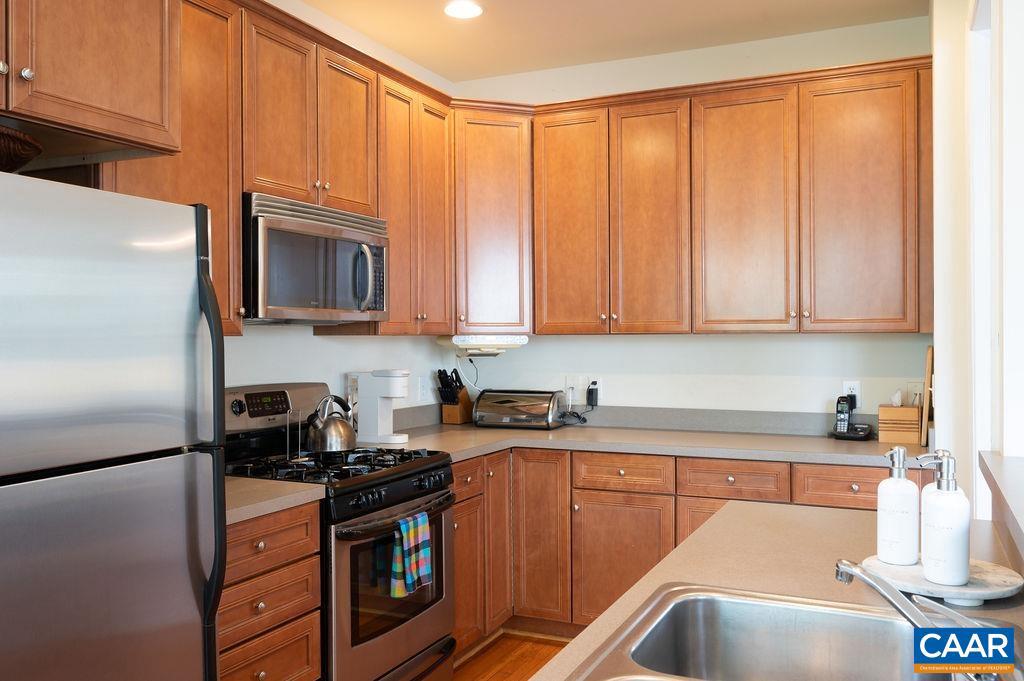 1105 SAINT CHARLES CT, CHARLOTTESVILLE, Virginia 22901, 3 Bedrooms Bedrooms, ,3 BathroomsBathrooms,Residential,For sale,1105 SAINT CHARLES CT,669750 MLS # 669750