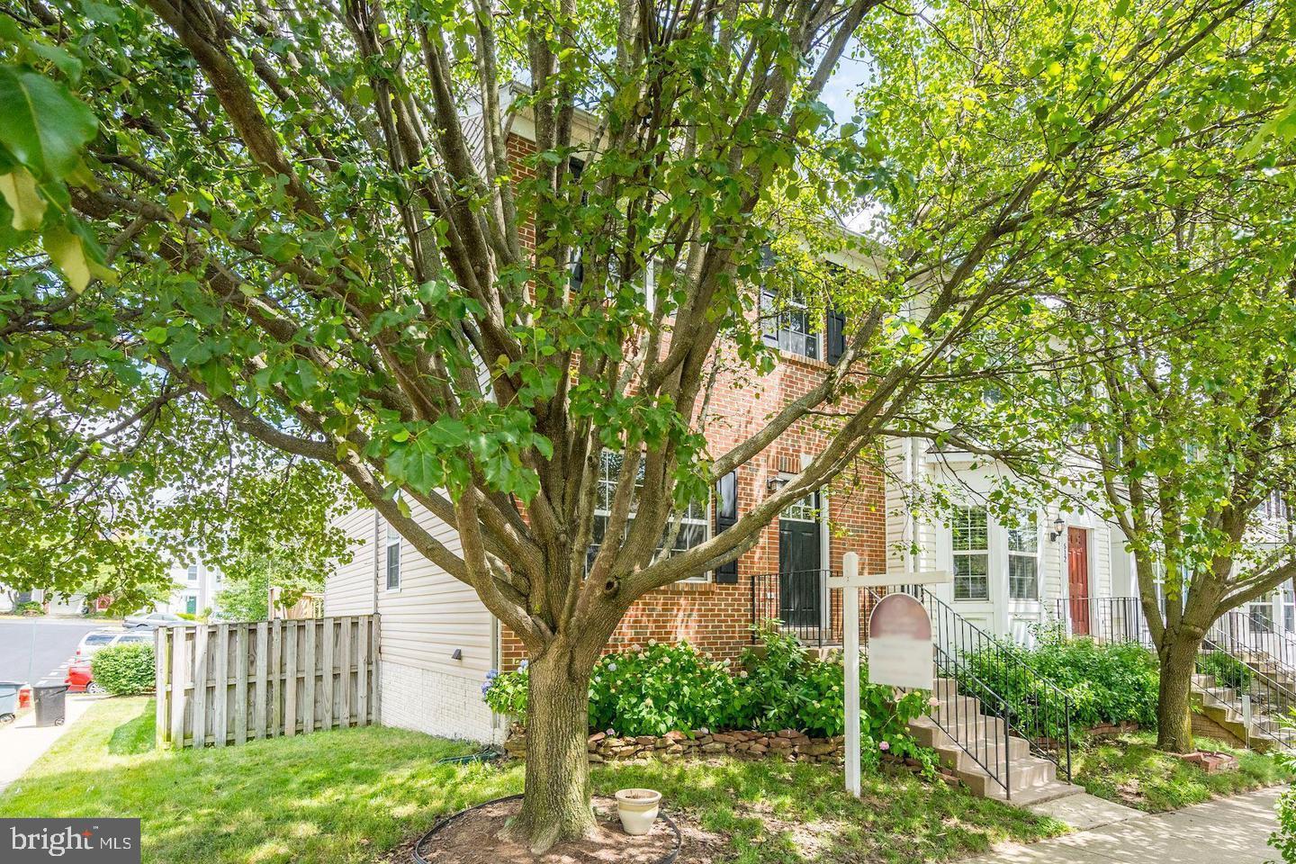 510 GINKGO TER NE, LEESBURG, Virginia 20176, 4 Bedrooms Bedrooms, ,3 BathroomsBathrooms,Residential,For sale,510 GINKGO TER NE,VALO2104682 MLS # VALO2104682