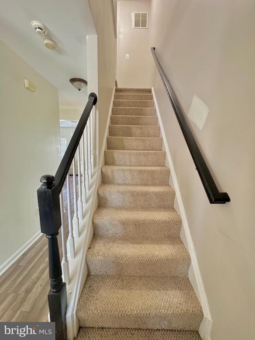510 GINKGO TER NE, LEESBURG, Virginia 20176, 4 Bedrooms Bedrooms, ,3 BathroomsBathrooms,Residential,For sale,510 GINKGO TER NE,VALO2104682 MLS # VALO2104682