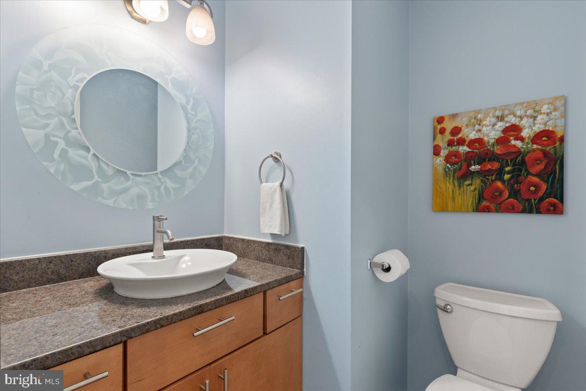 6121 STONEPATH CIR, CENTREVILLE, Virginia 20120, 4 Bedrooms Bedrooms, ,3 BathroomsBathrooms,Residential,For sale,6121 STONEPATH CIR,VAFX2269648 MLS # VAFX2269648