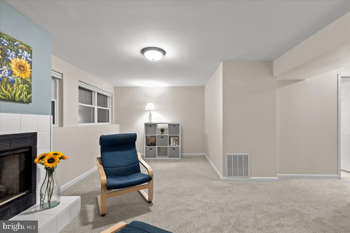 6121 STONEPATH CIR, CENTREVILLE, Virginia 20120, 4 Bedrooms Bedrooms, ,3 BathroomsBathrooms,Residential,For sale,6121 STONEPATH CIR,VAFX2269648 MLS # VAFX2269648