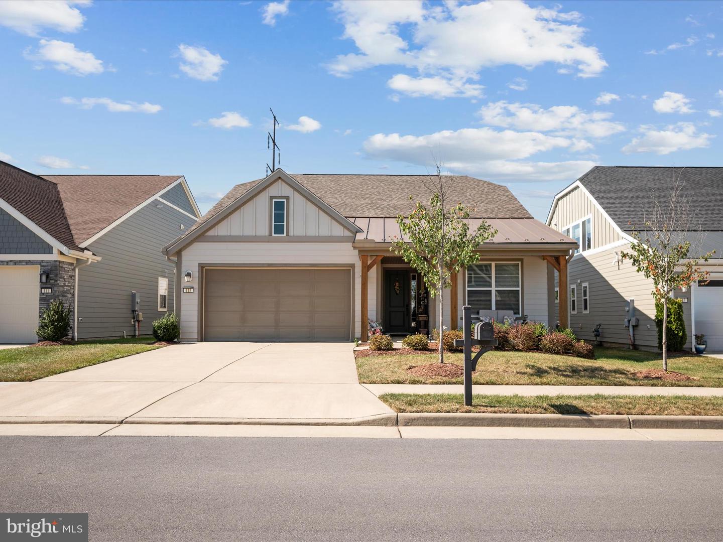 113 MALLARD DR, LAKE FREDERICK, Virginia 22630, 2 Bedrooms Bedrooms, ,2 BathroomsBathrooms,Residential,For sale,113 MALLARD DR,VAFV2037250 MLS # VAFV2037250