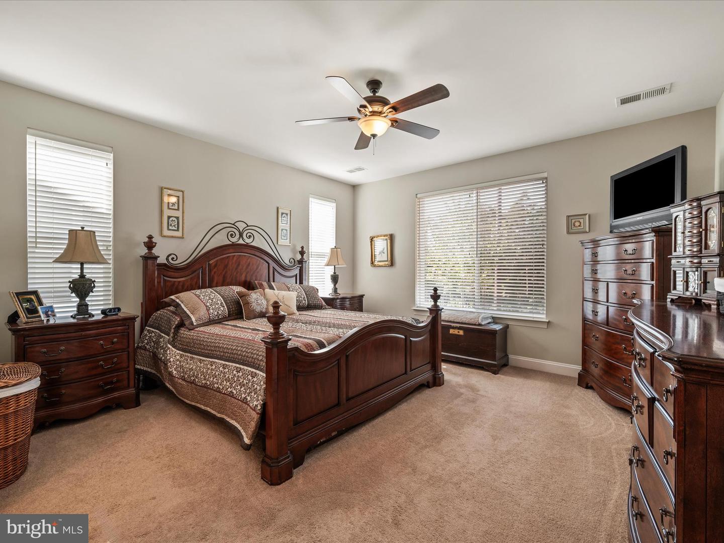 113 MALLARD DR, LAKE FREDERICK, Virginia 22630, 2 Bedrooms Bedrooms, ,2 BathroomsBathrooms,Residential,For sale,113 MALLARD DR,VAFV2037250 MLS # VAFV2037250